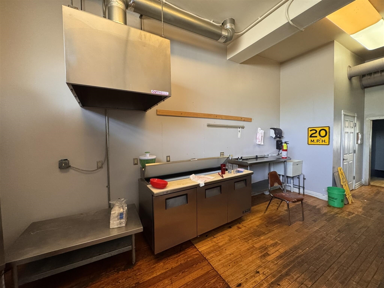main property photo 15