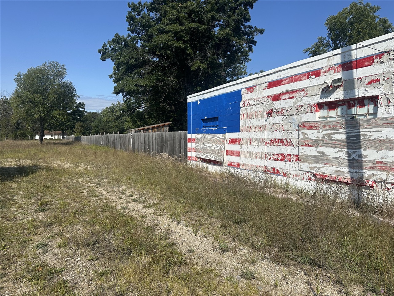 main property photo 8