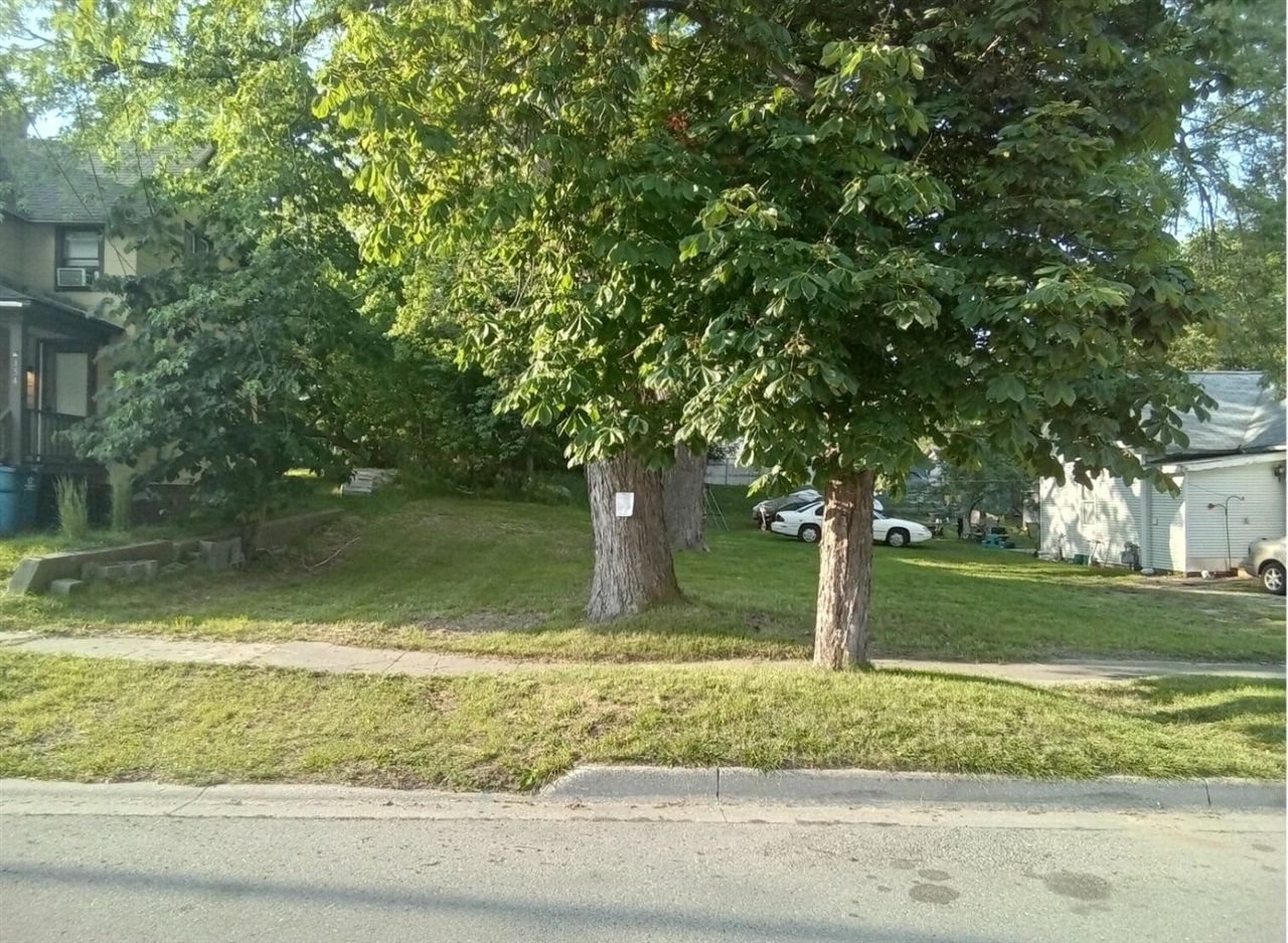 main property photo 6