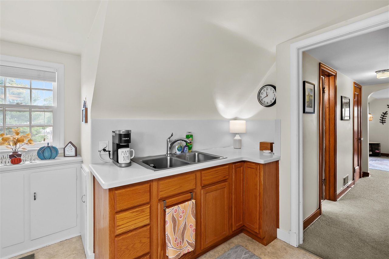 property viewer photo 24