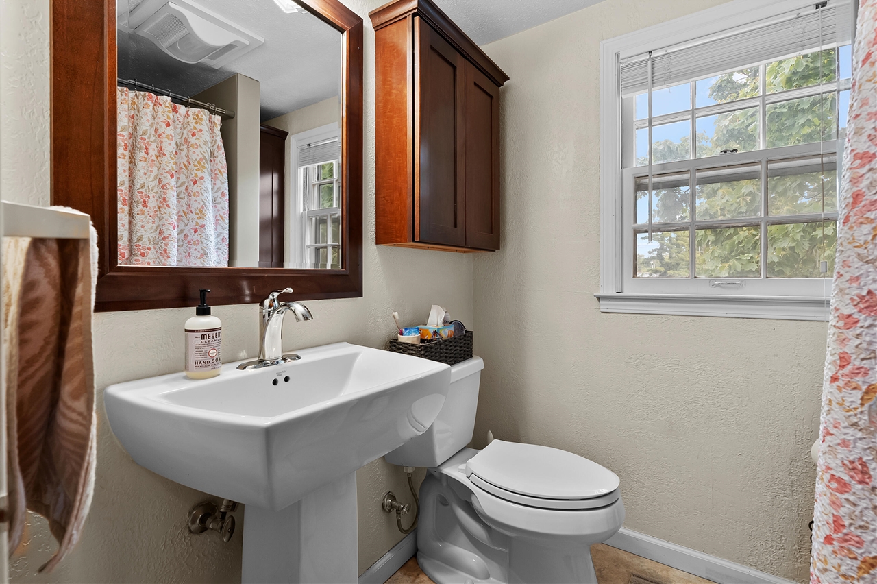 property viewer photo 27