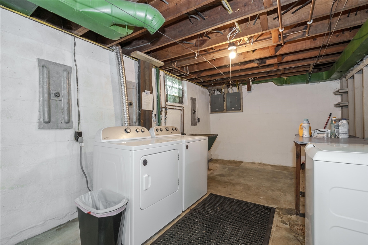 property viewer photo 32
