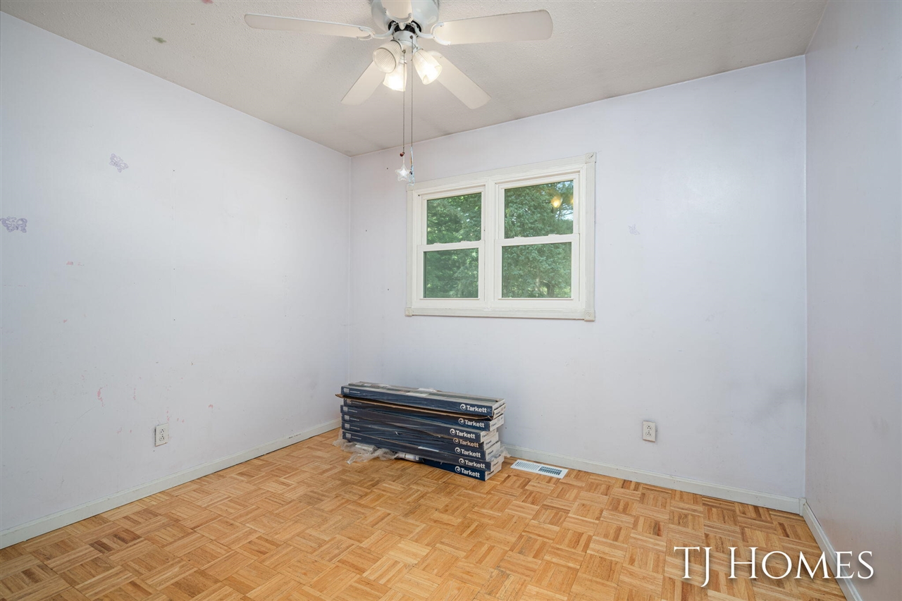 property viewer photo 15