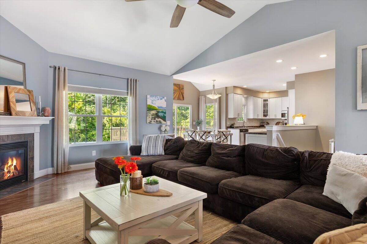 property viewer photo 8