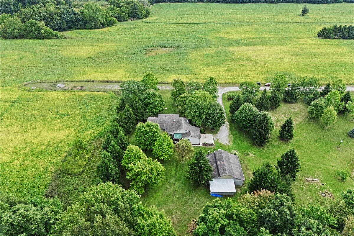 main property photo 45