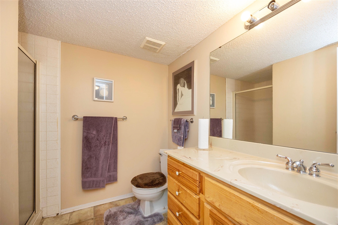 property viewer photo 26