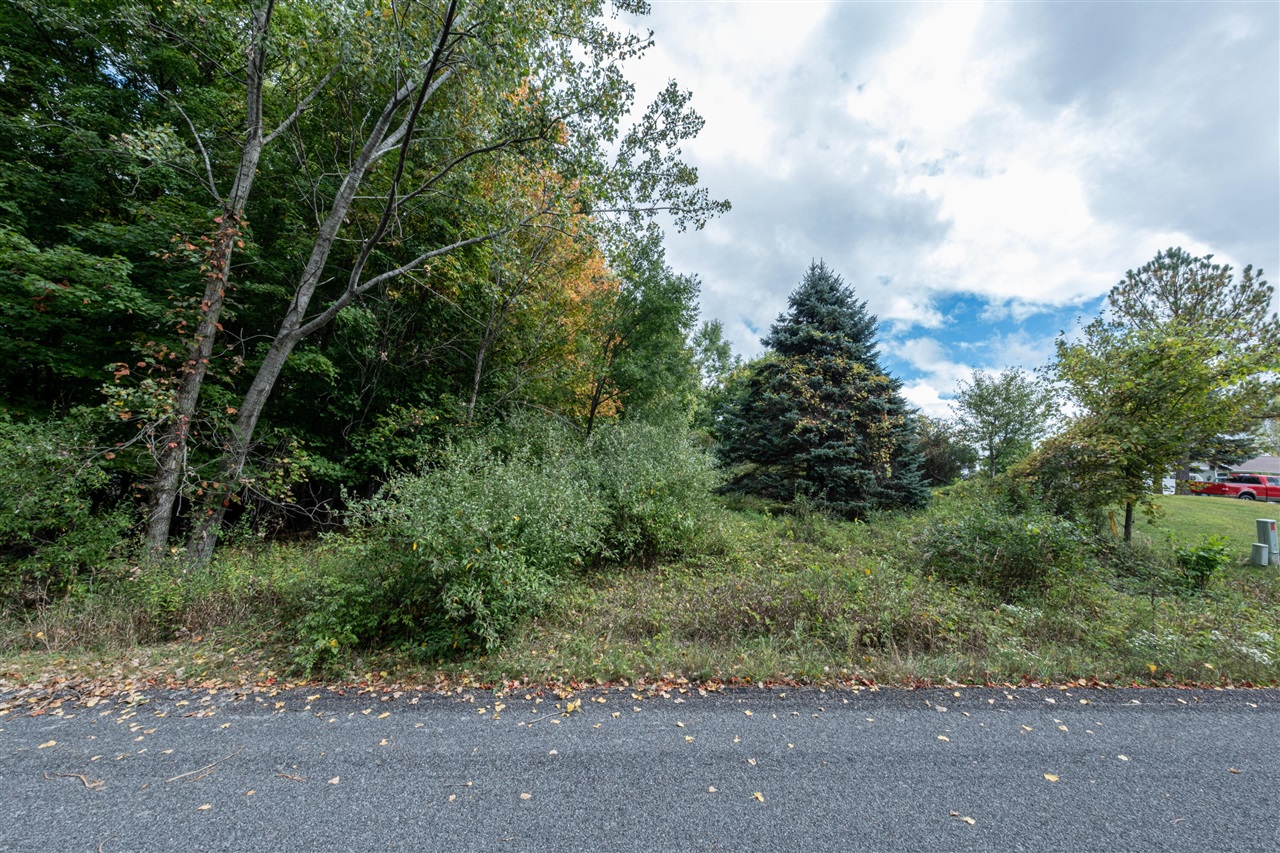 main property photo 14