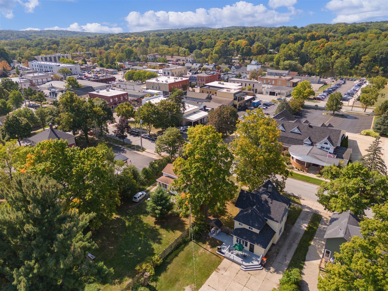 main property photo 60