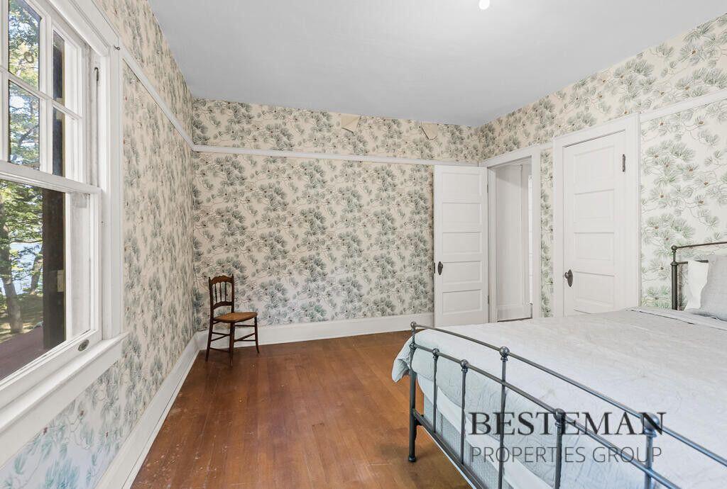 main property photo 58