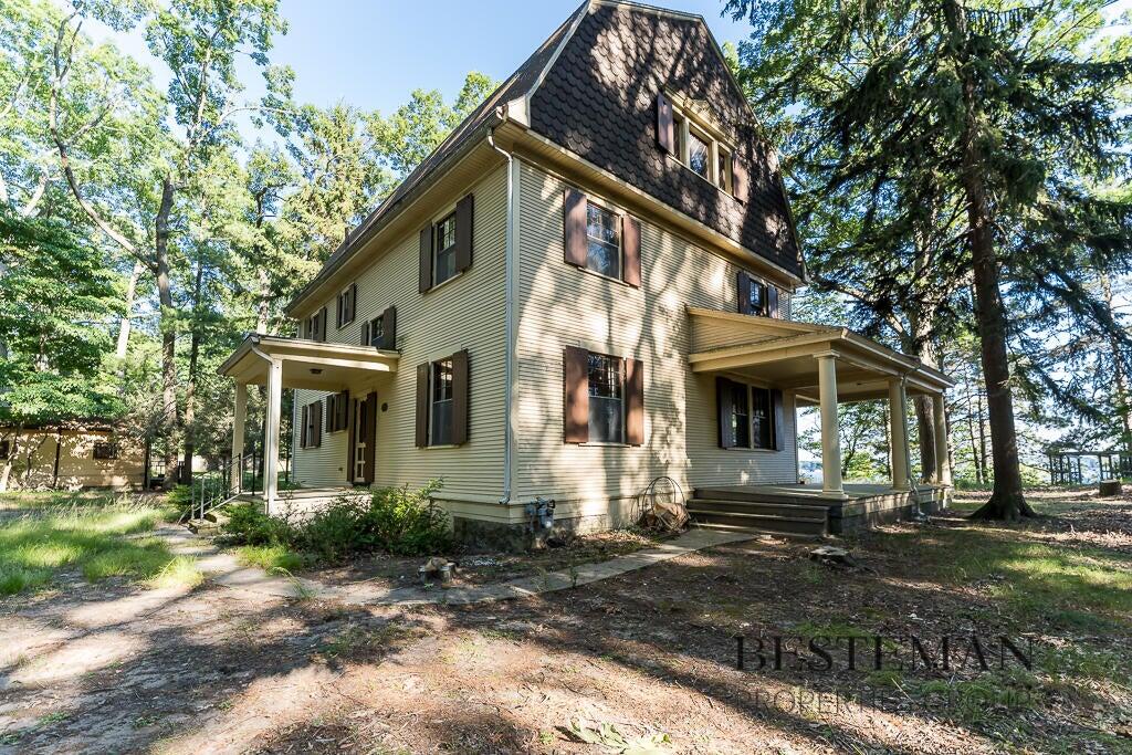 main property photo 7