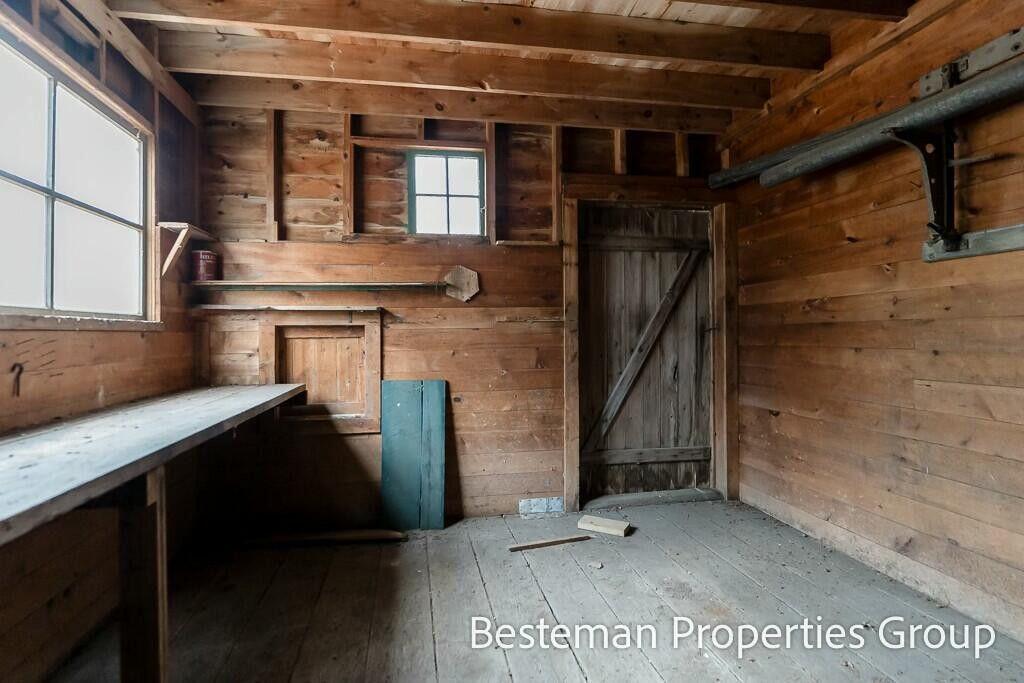 main property photo 93
