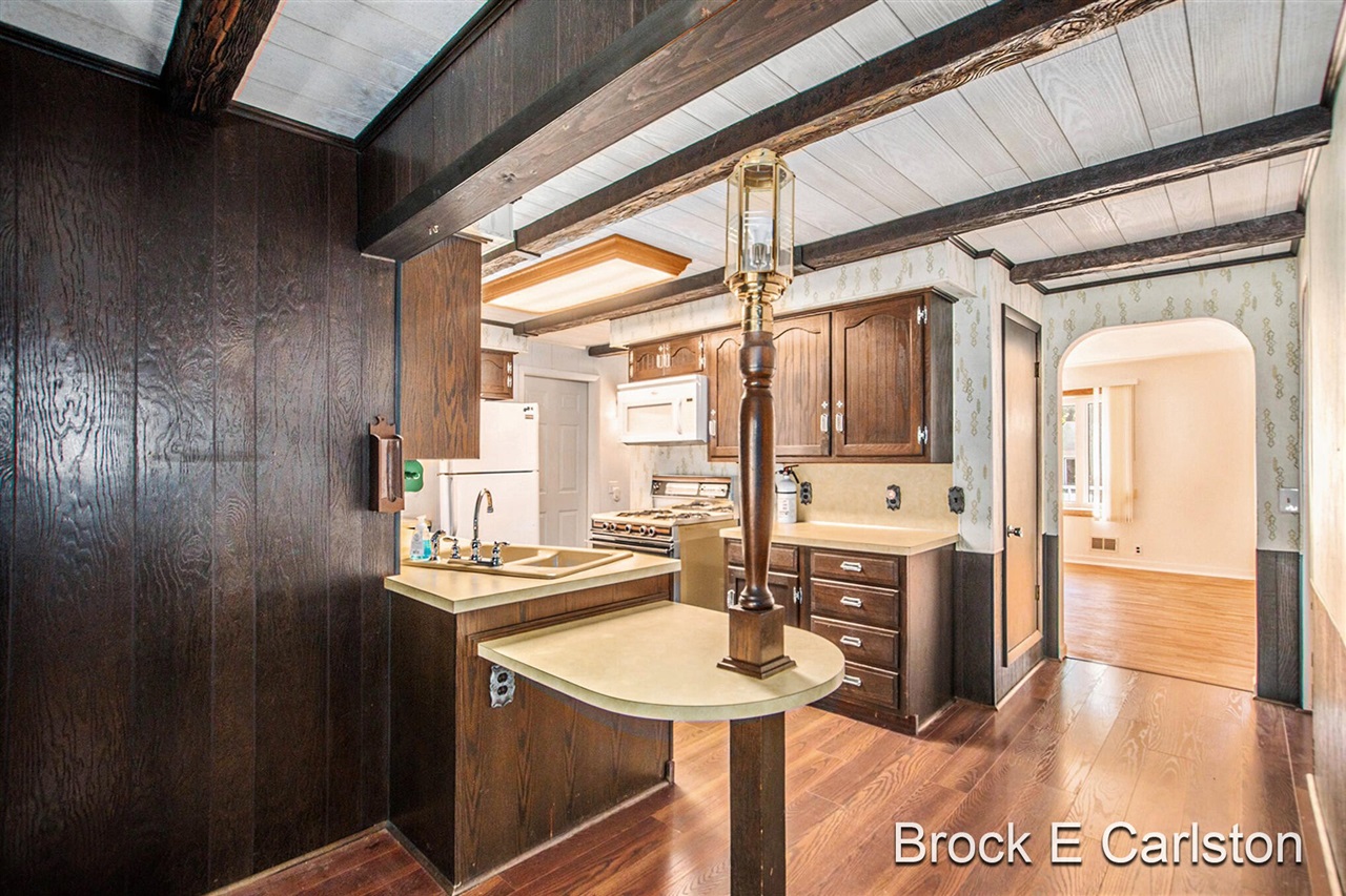 property viewer photo 11