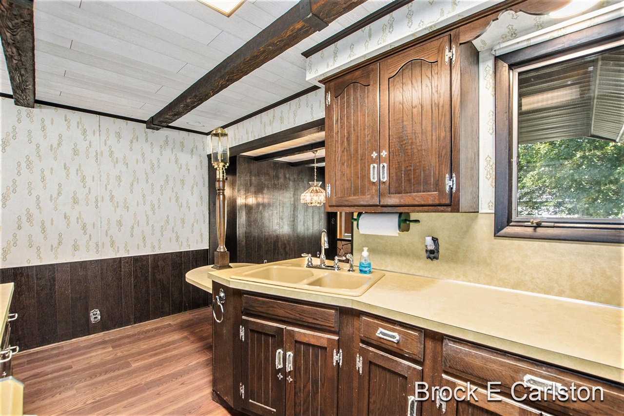 property viewer photo 13