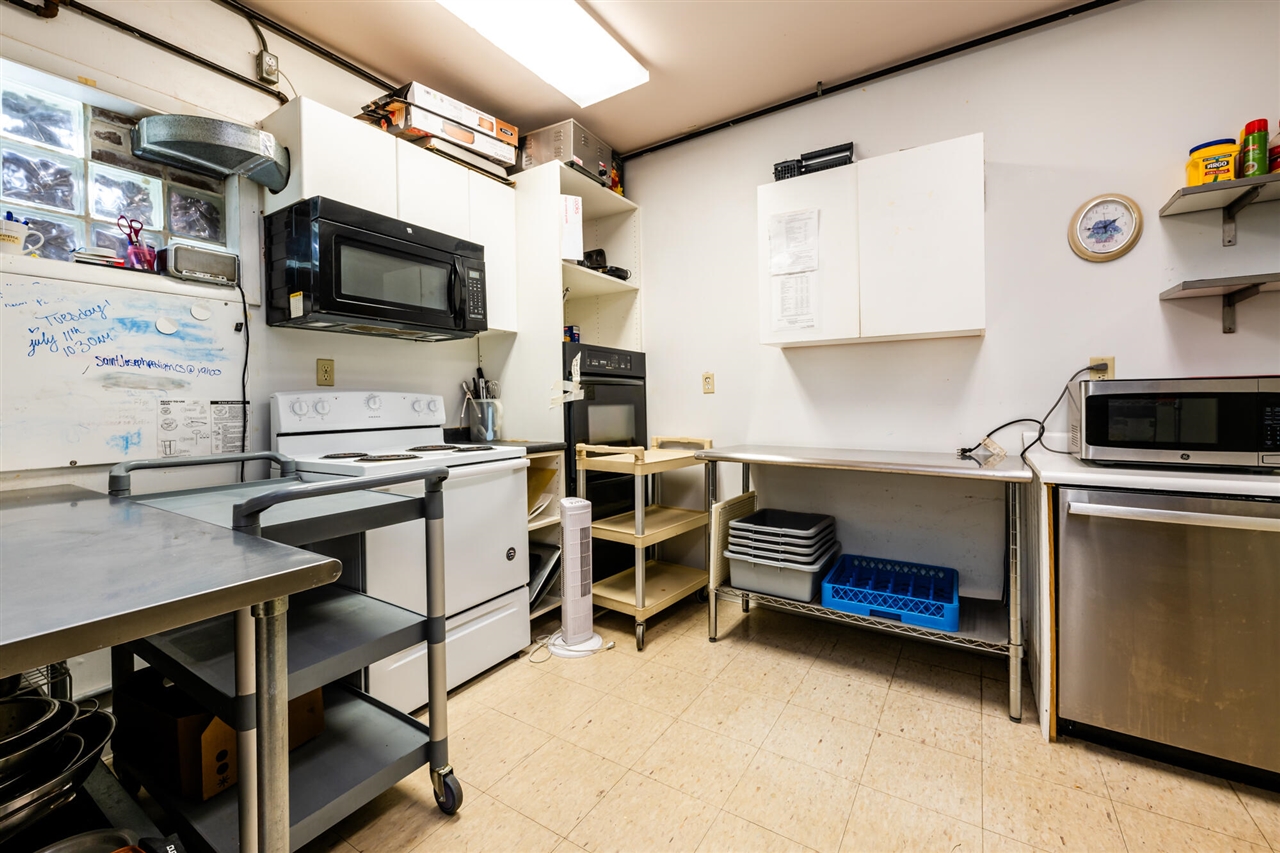 main property photo 53