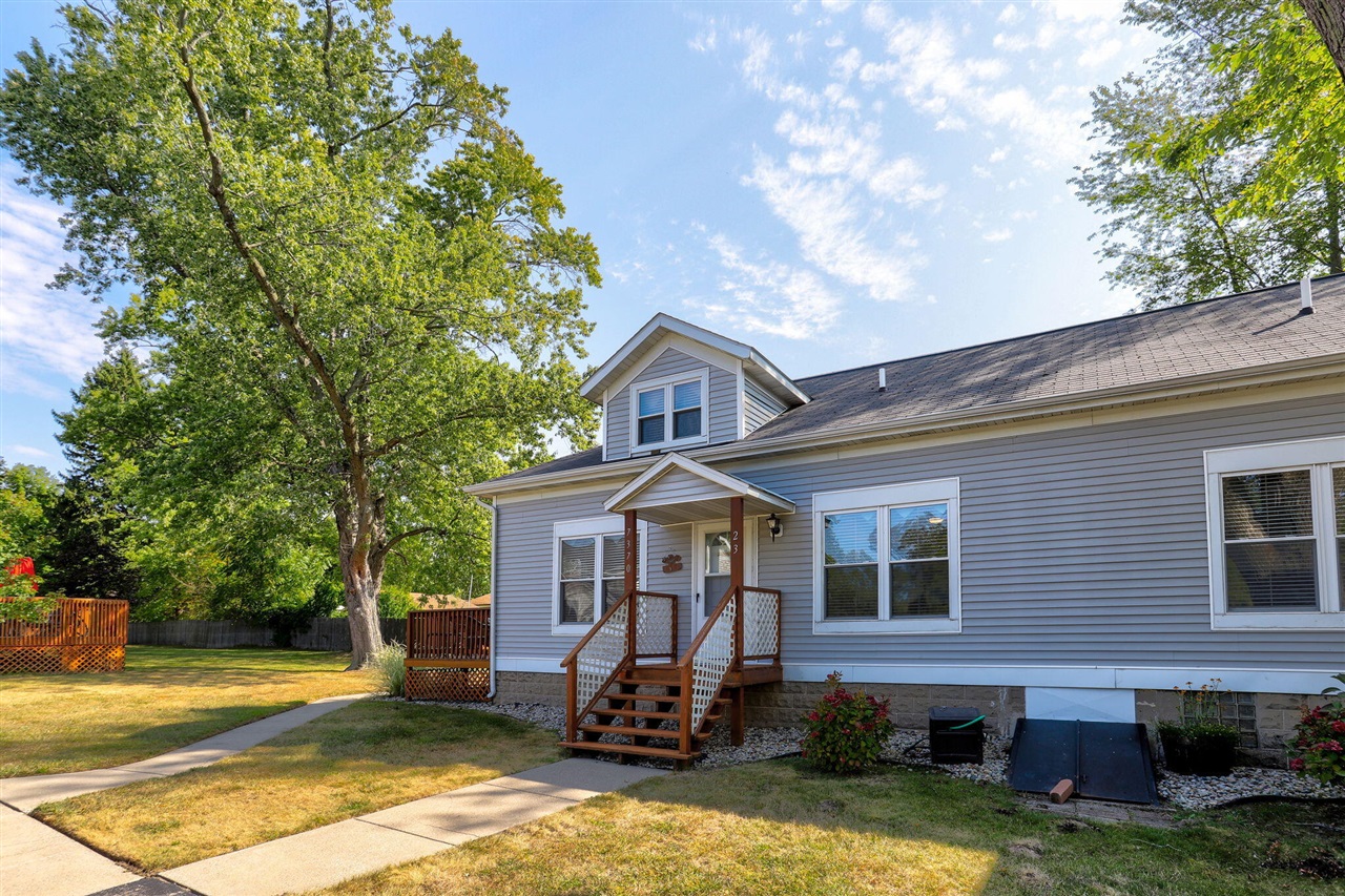 main property photo 0