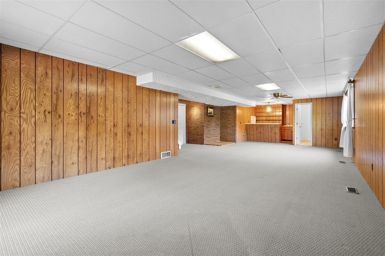 property viewer photo 27