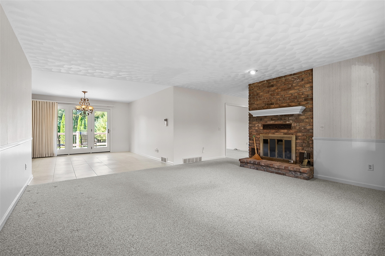 property viewer photo 8