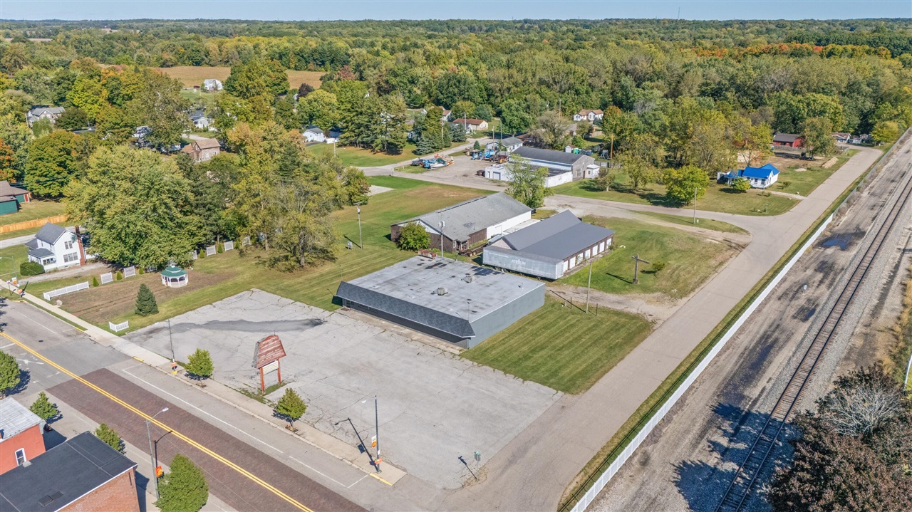 main property photo 29