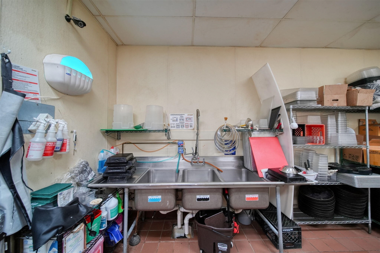 main property photo 60