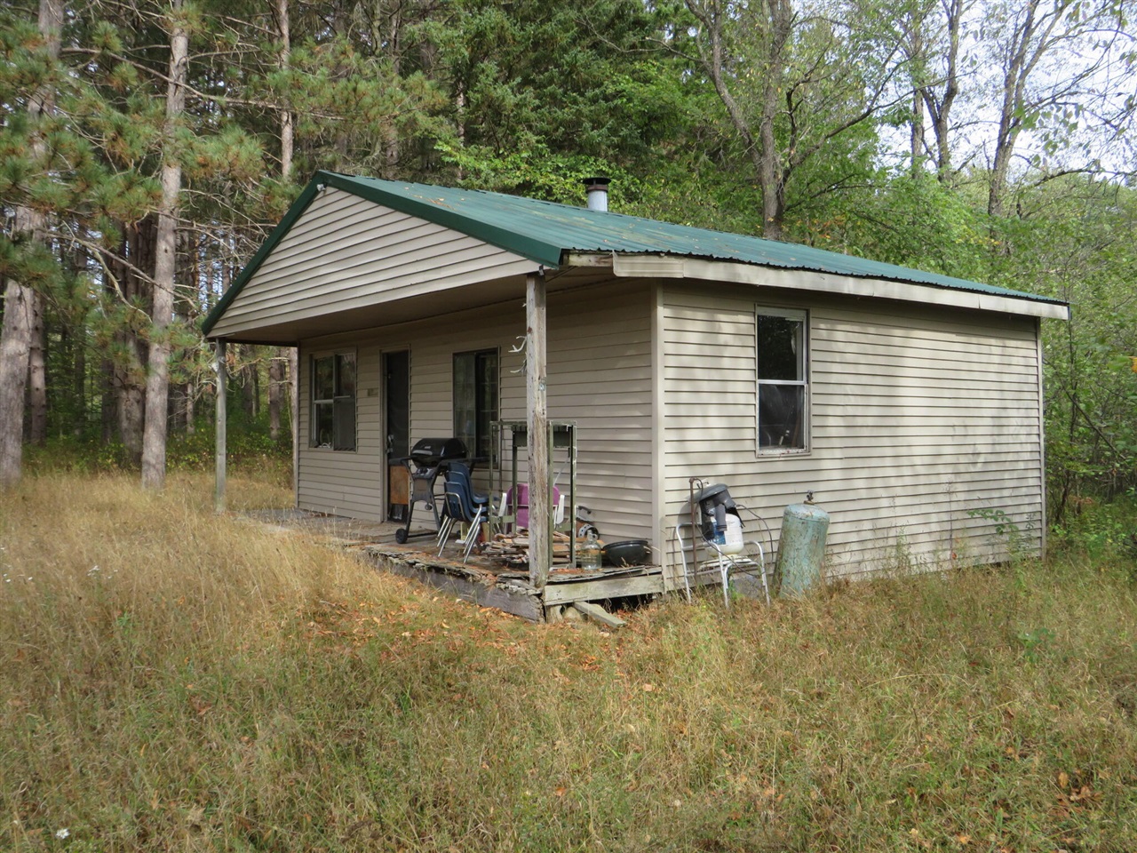 main property photo 8