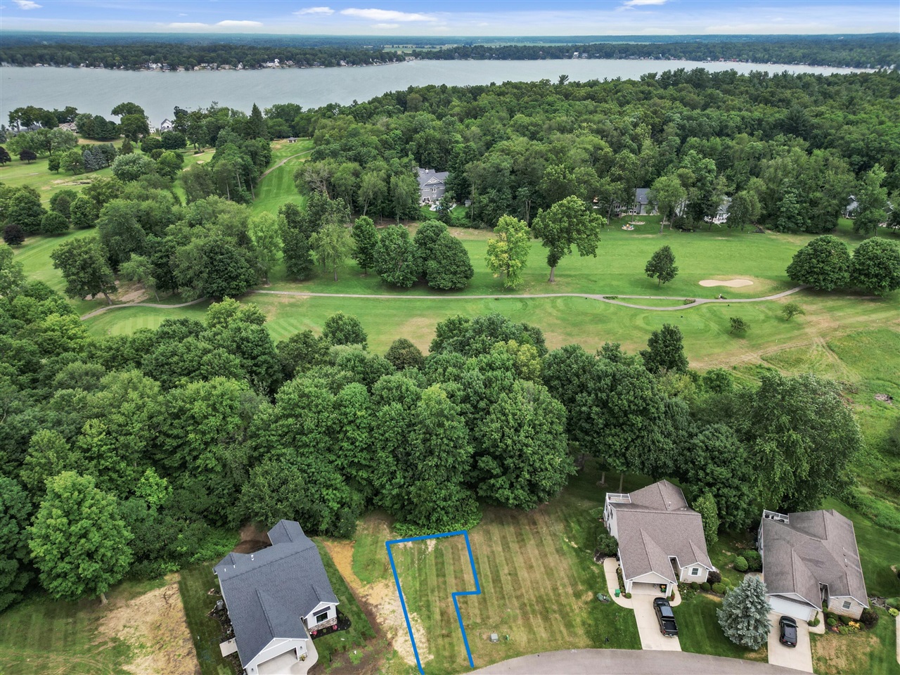 main property photo 0