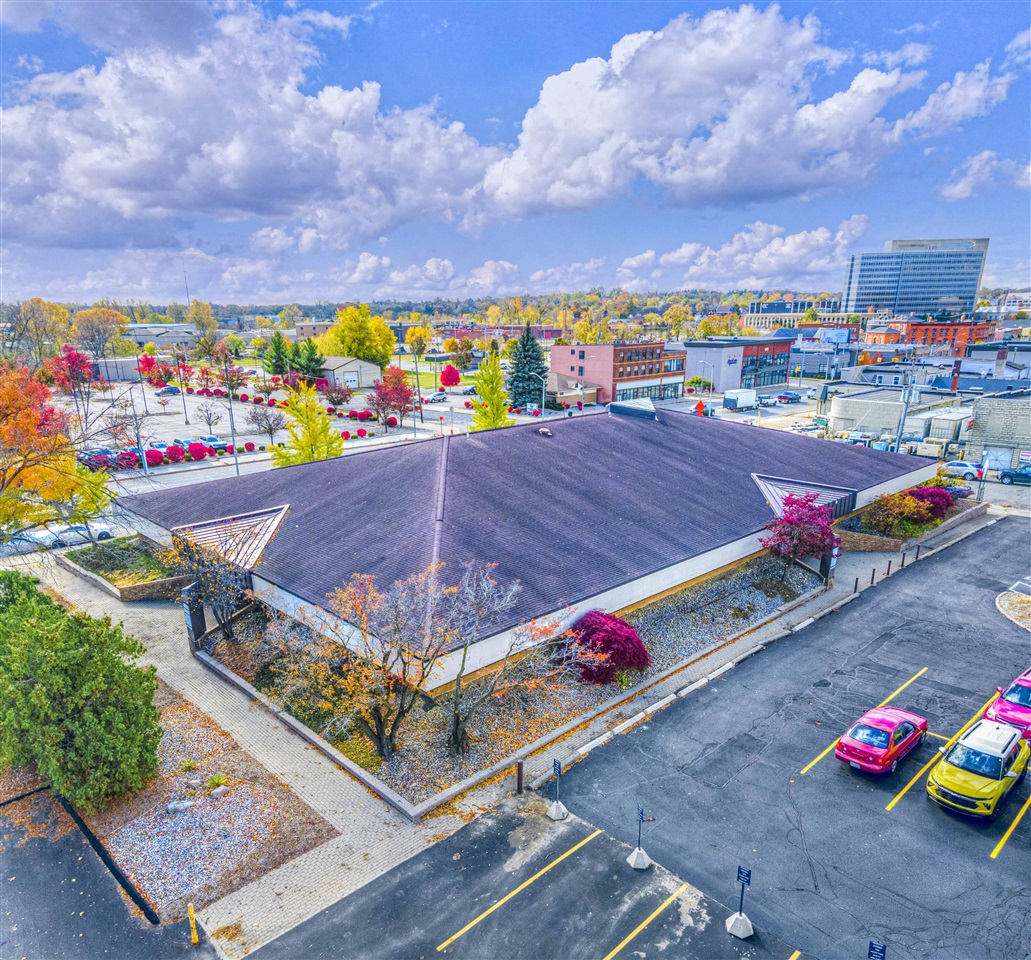 main property photo 44