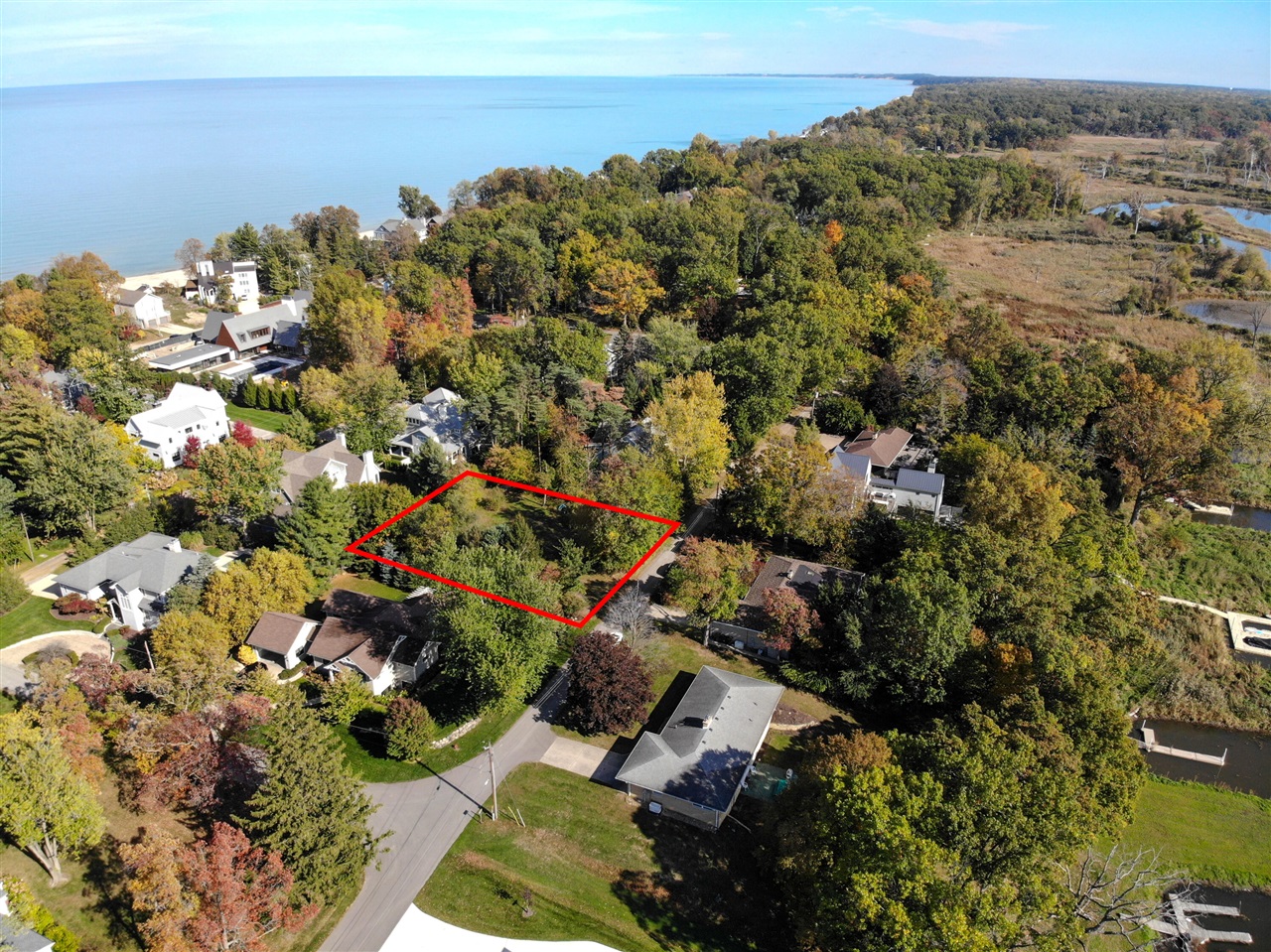 main property photo 11