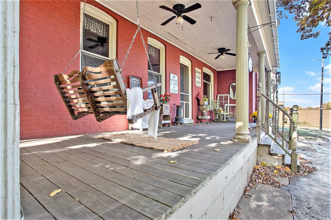 main property photo 4