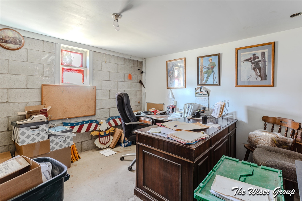 main property photo 27