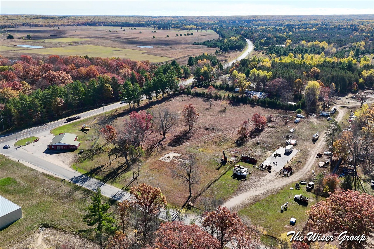 main property photo 6