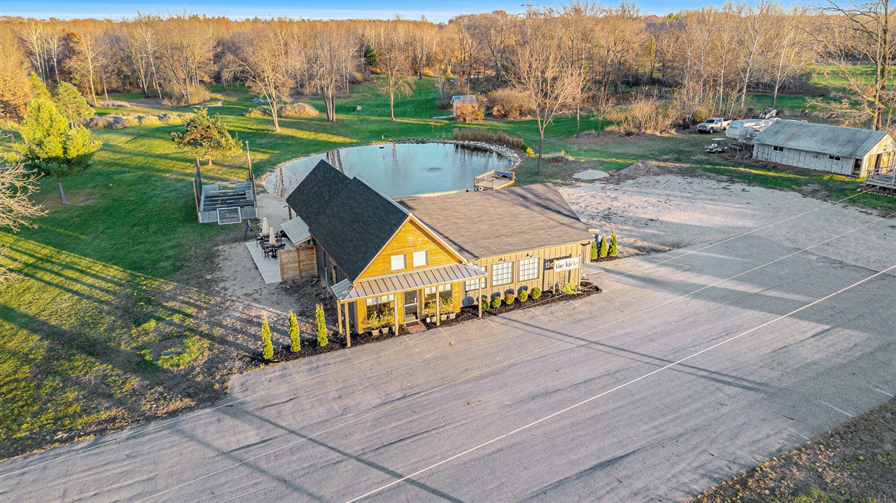 main property photo 20