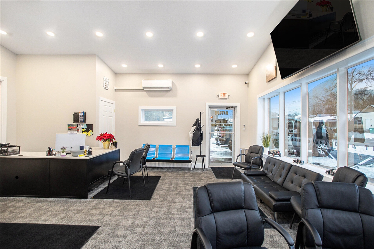 main property photo 6