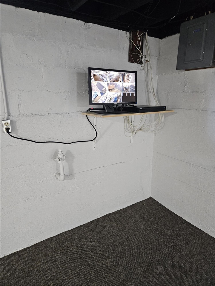 main property photo 50