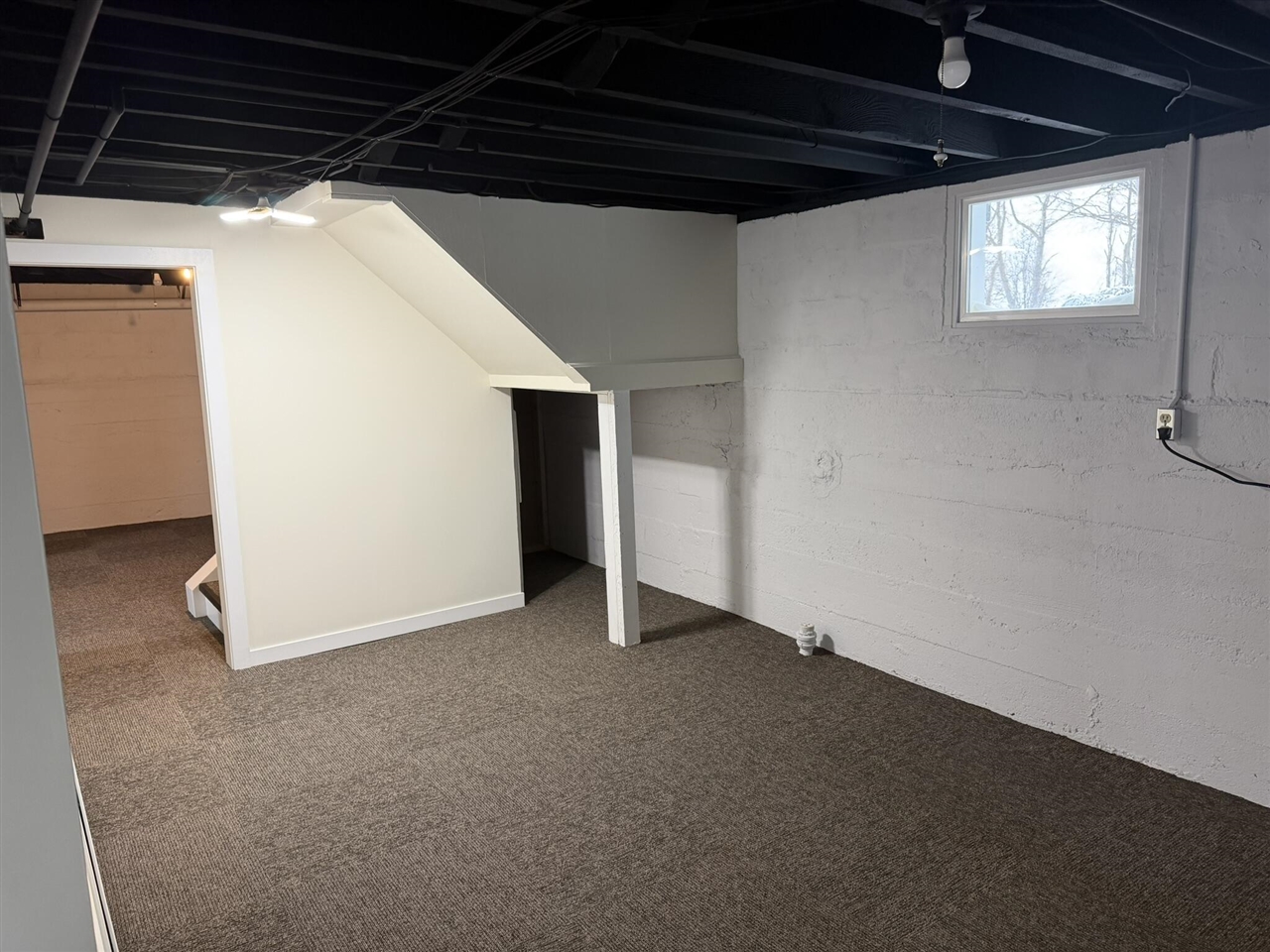 main property photo 54