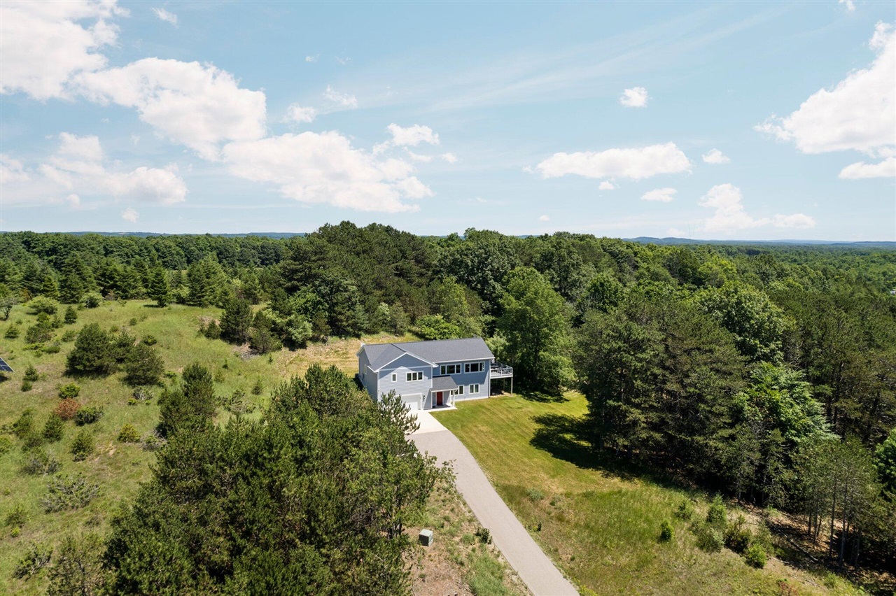 main property photo 77