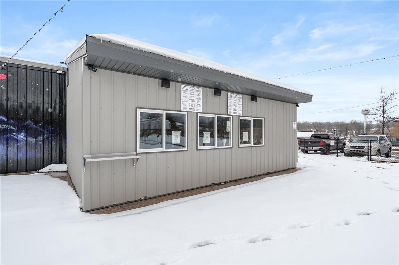 main property photo 73