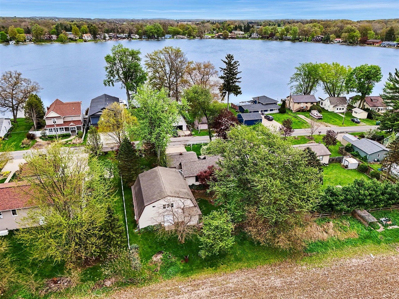 main property photo 67