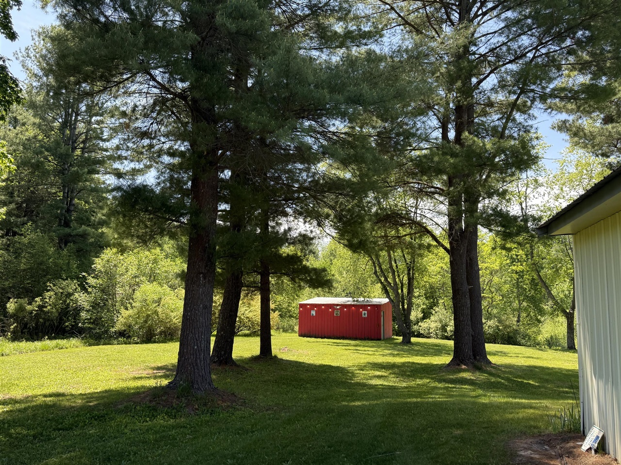 main property photo 33