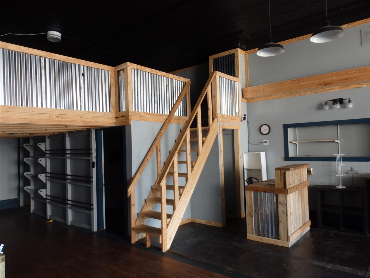 main property photo 16