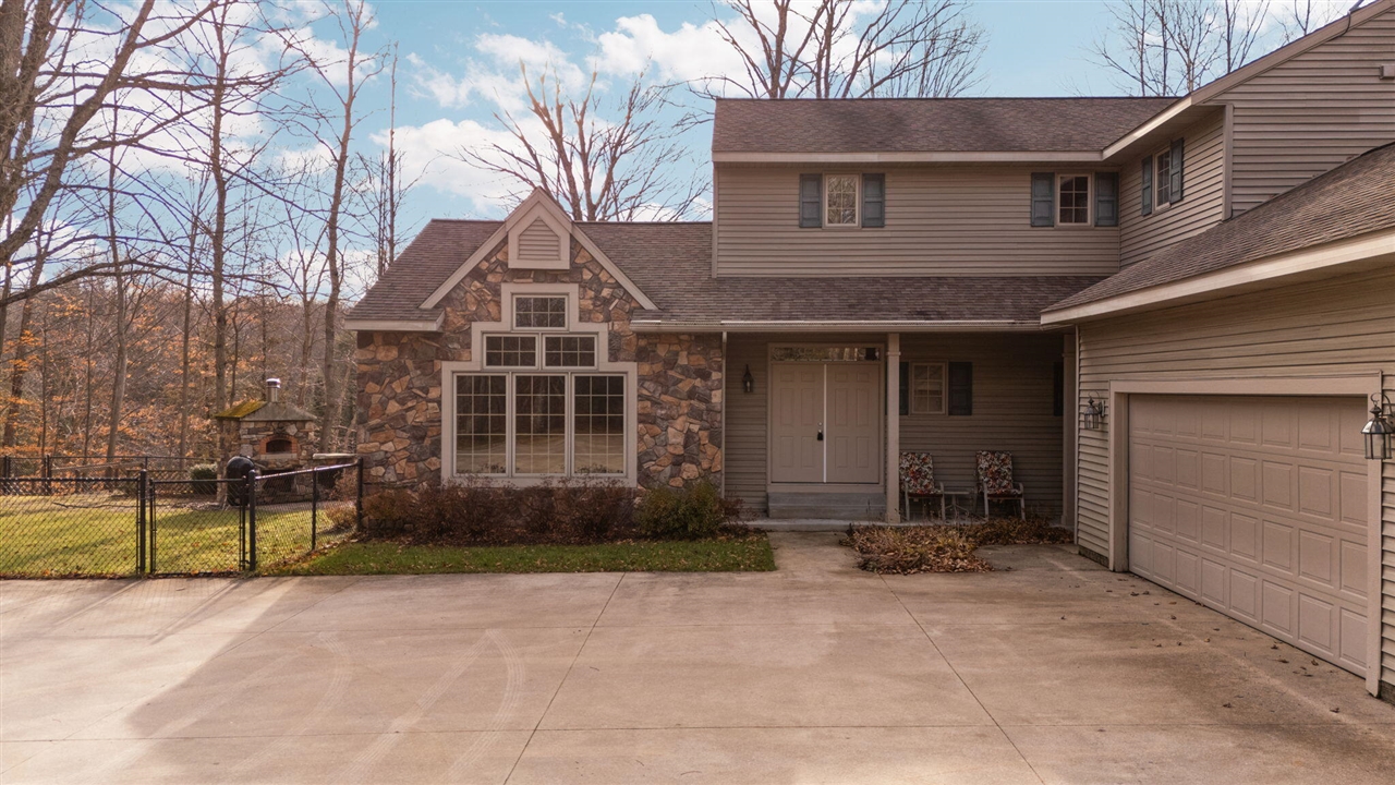 main property photo 61