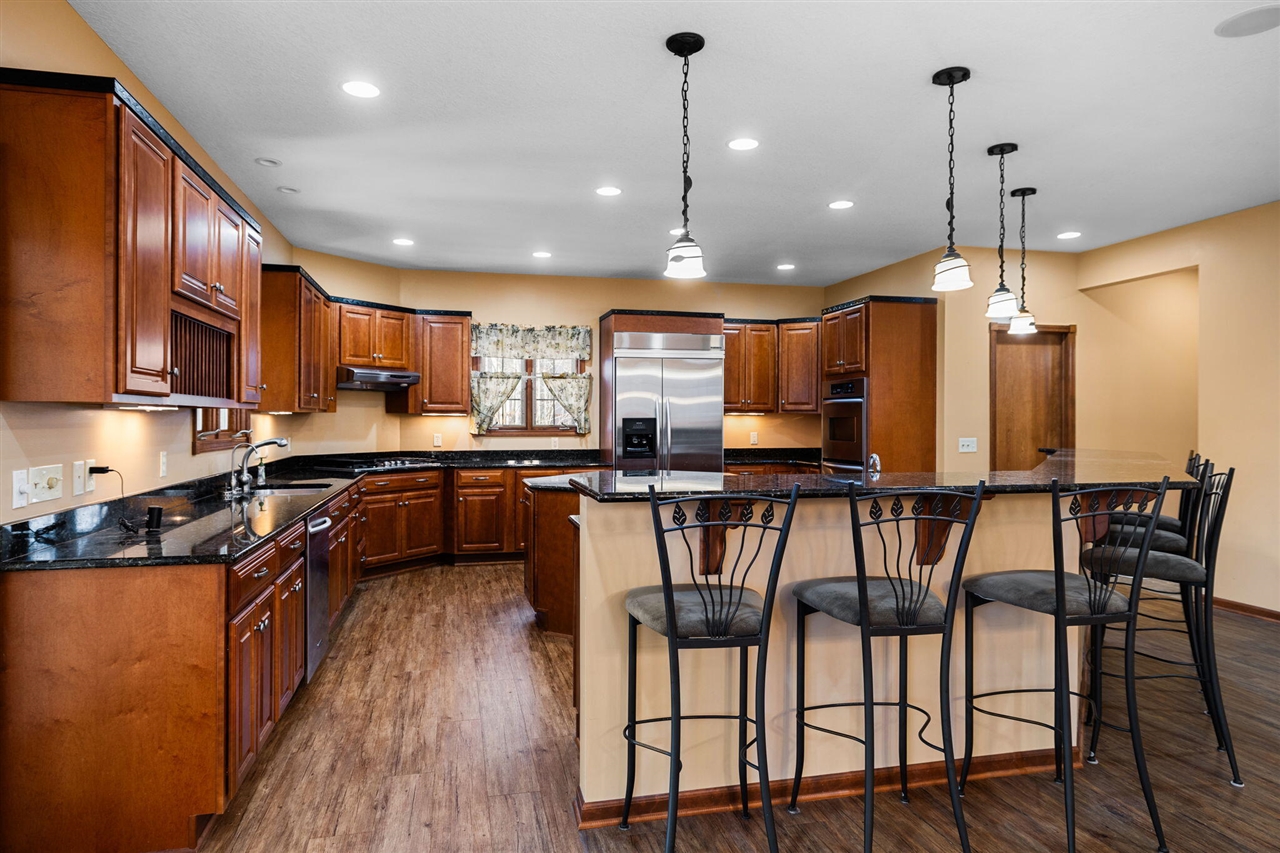main property photo 94