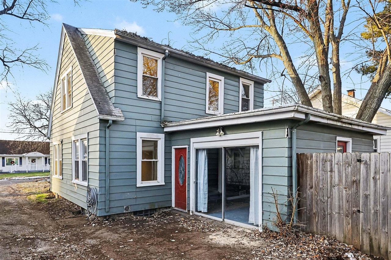 main property photo 27