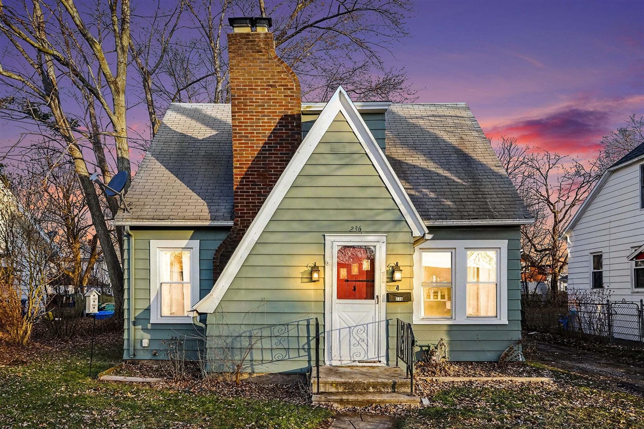 main property photo 5