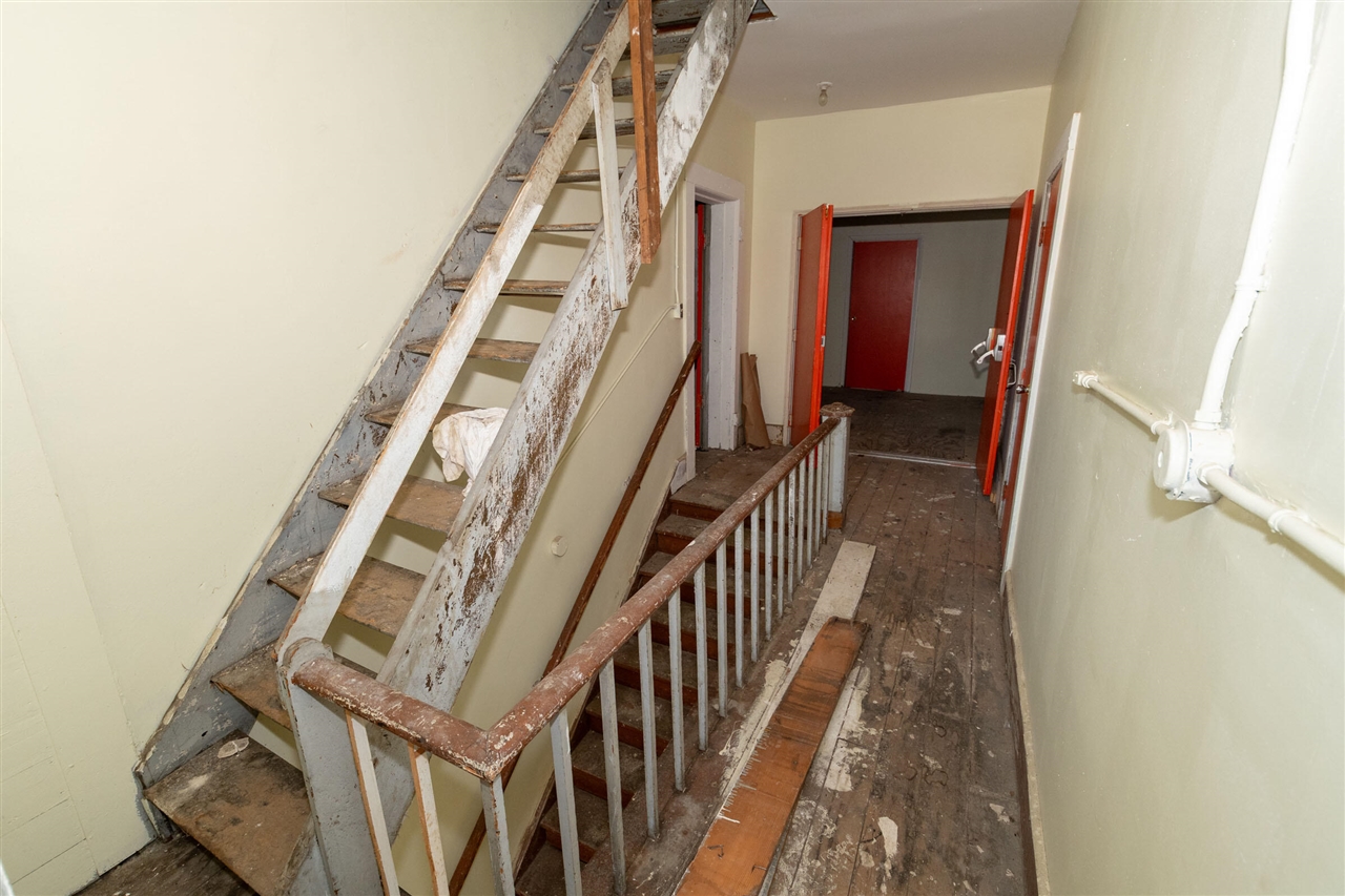 main property photo 48