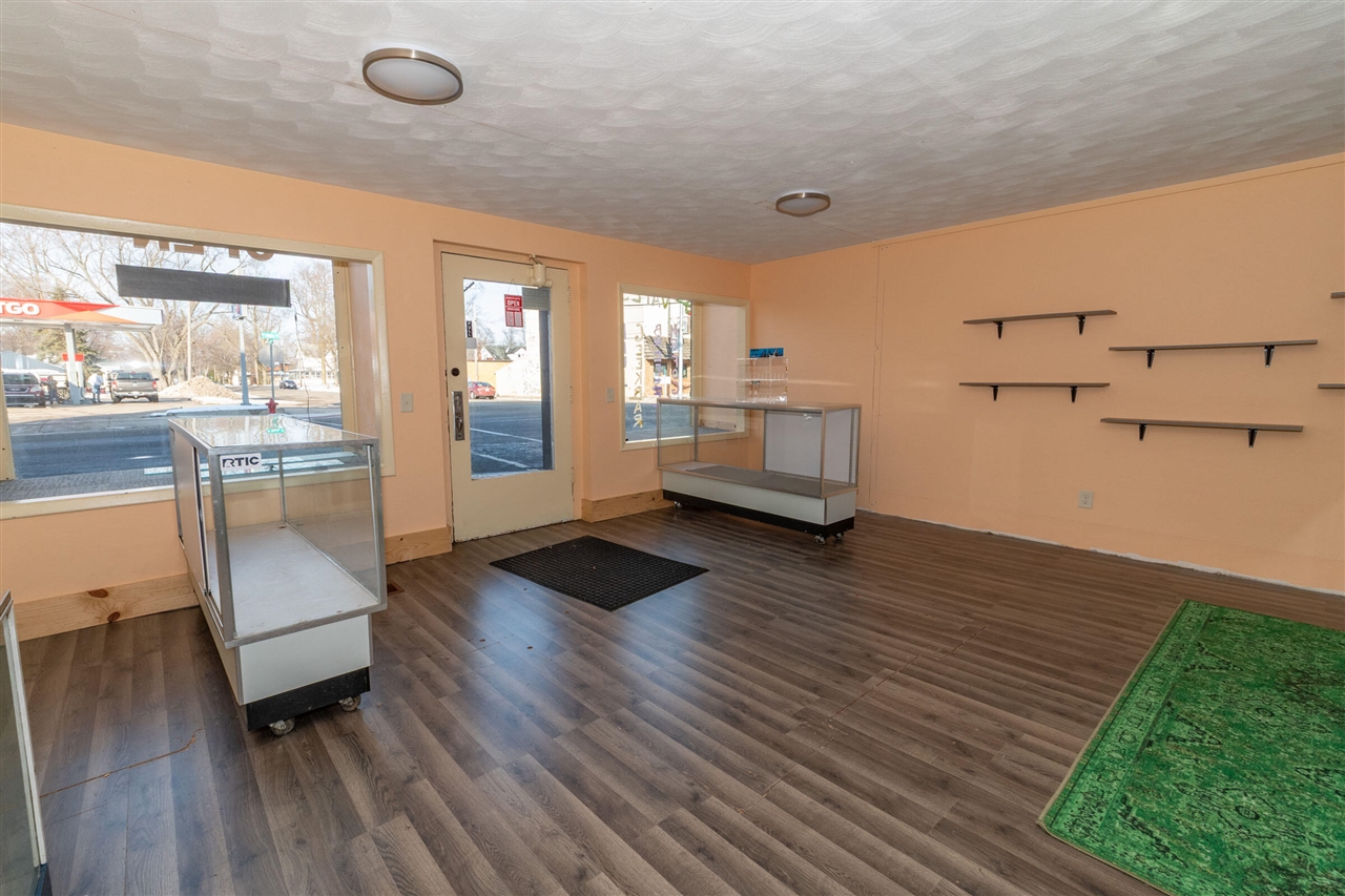 main property photo 52