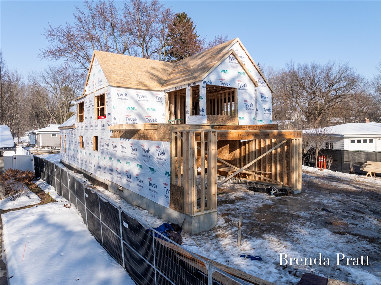 main property photo 15