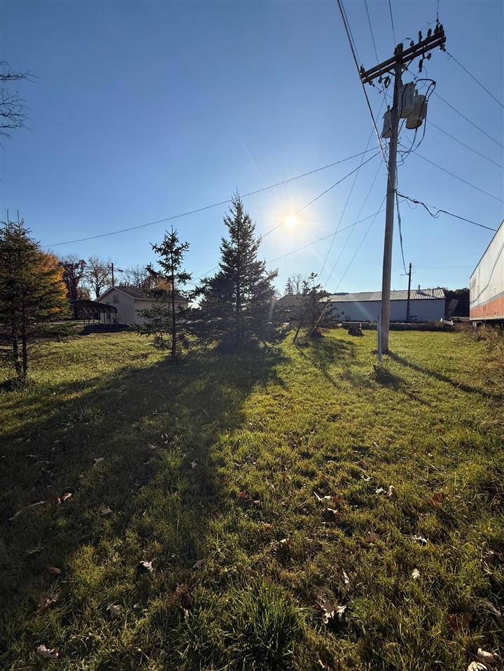 main property photo 9