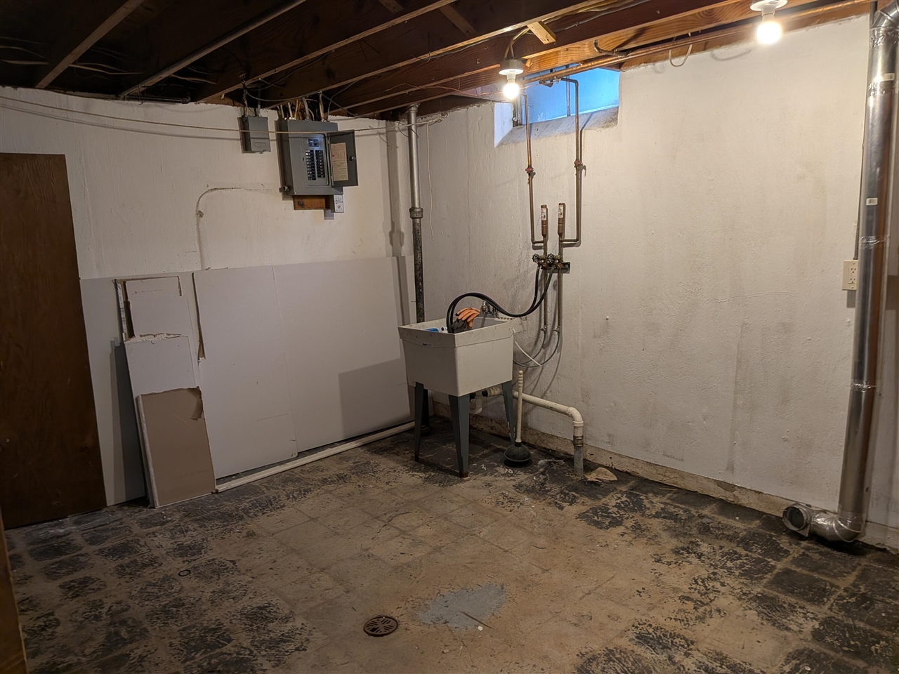 main property photo 21