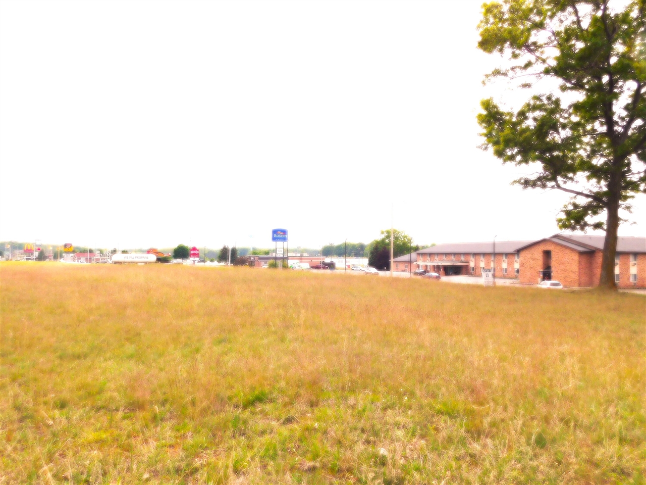 main property photo 8