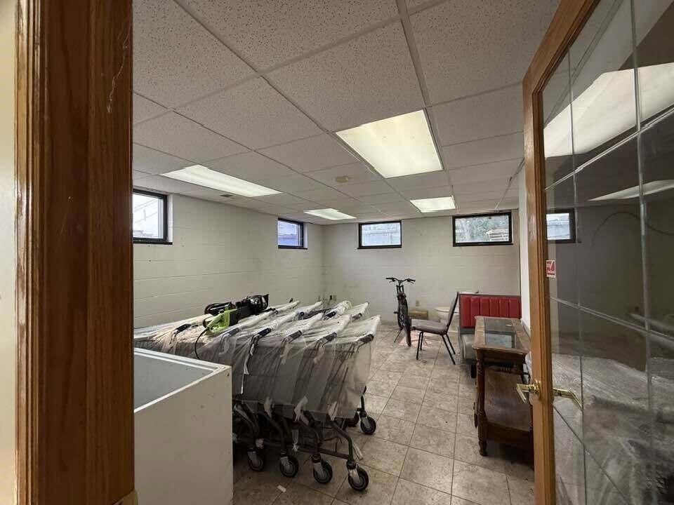main property photo 17